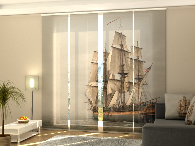 Paneles Japoneses Barco Pirata en la Niebla