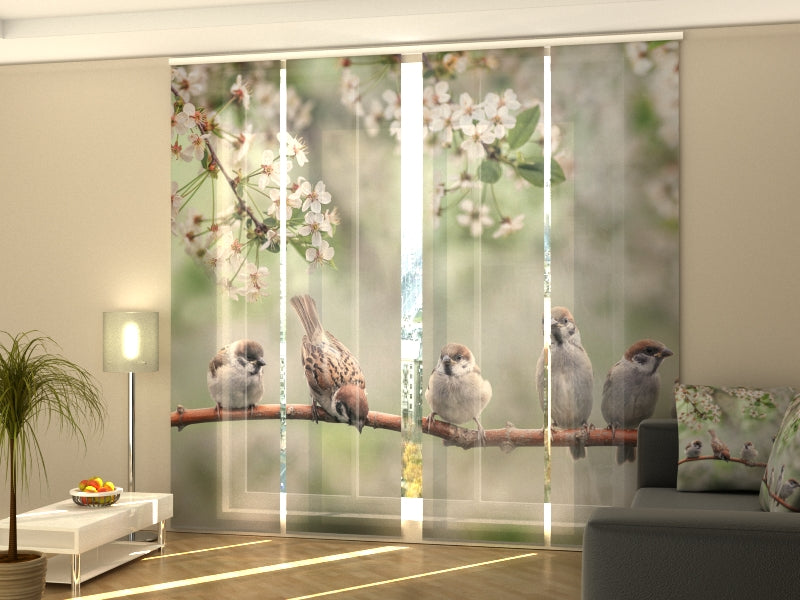Paneles Japoneses Pequeños Pájaros en un Árbol en Flor