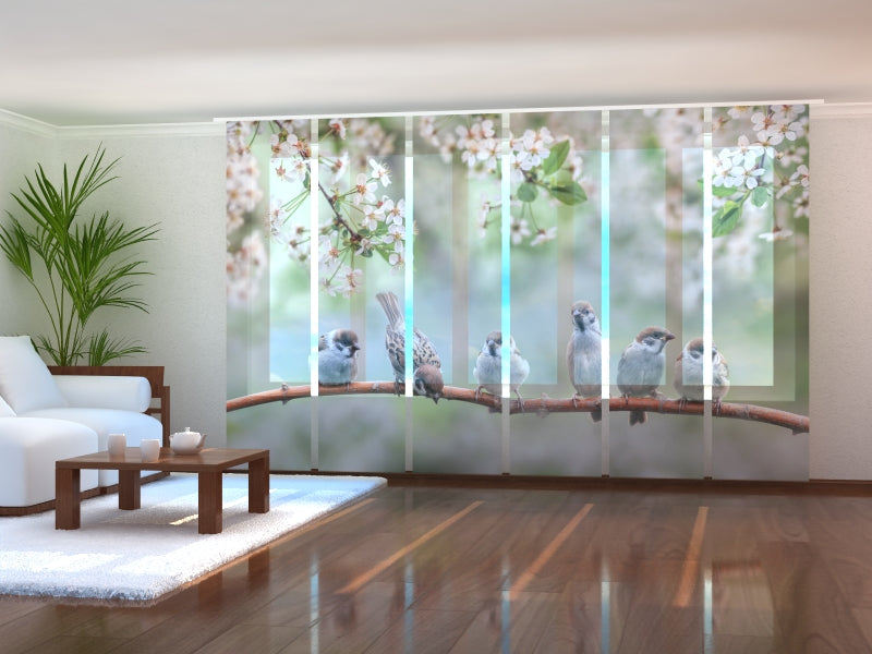 Paneles Japoneses Pequeños Pájaros en un Árbol en Flor