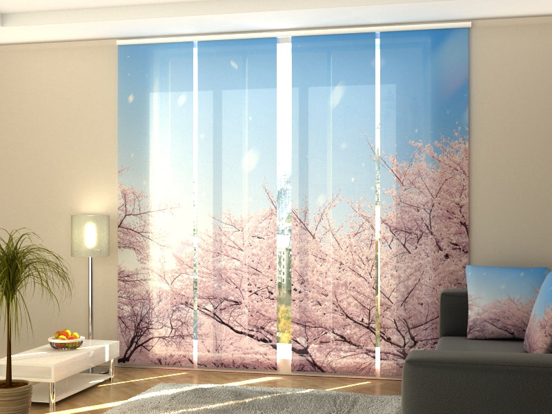 Paneles Japoneses Sakura en Flor en Japón