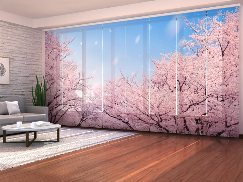 Paneles Japoneses Sakura en Flor en Japón